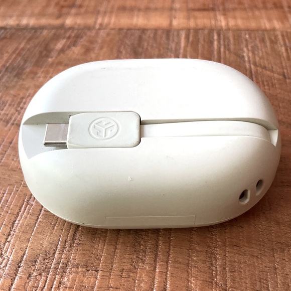 JLab GO AIR Sport Wireless Earbuds - Picture 4 of 6